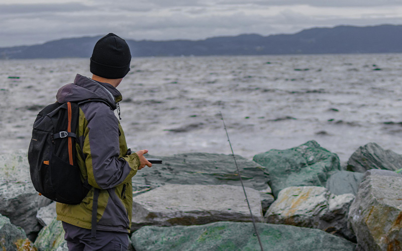 Hydrofobowe, antybakteryjne, antystatyczne — rodzaje wykończeń tkanin i ich zastosowania